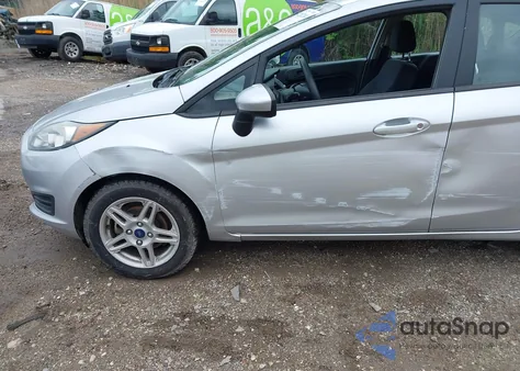 2018 Ford Fiesta Se из США, поврежденный, VIN 3FADP4EJXJM101508